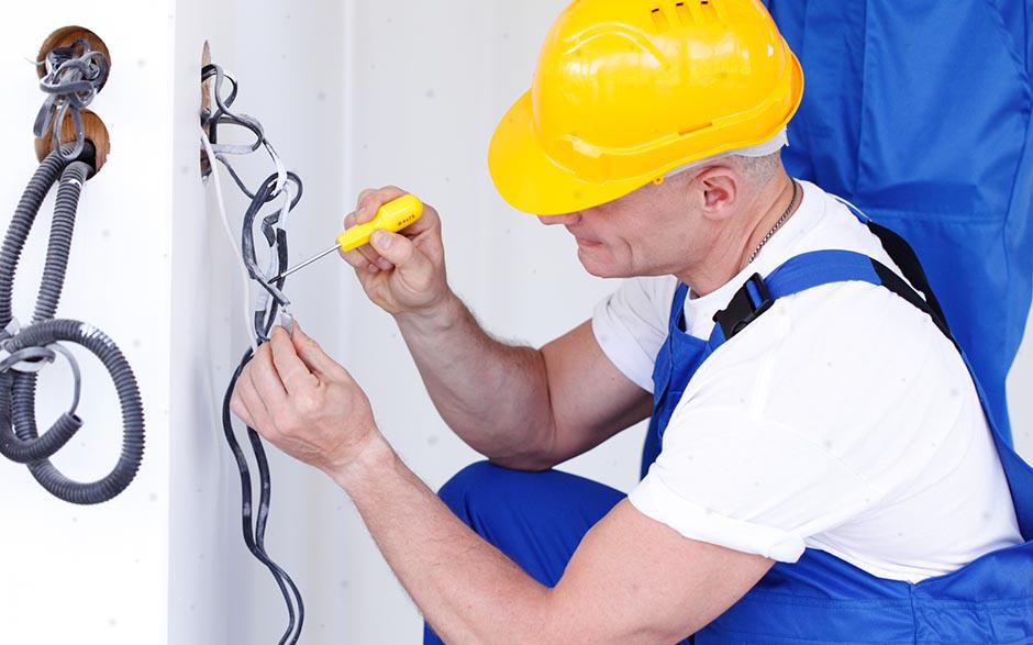 technicien électricien Guyancourt